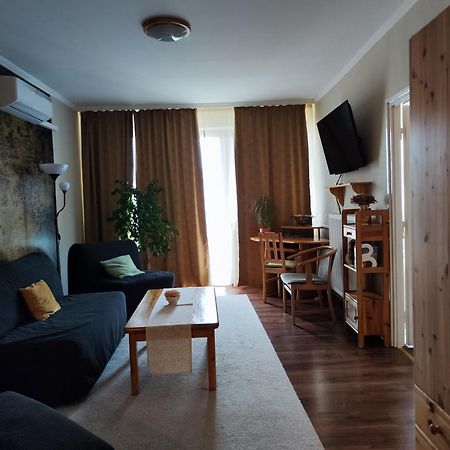MezőkövesdSt. Benedek Apartmanlakasアパートメント エクステリア 写真