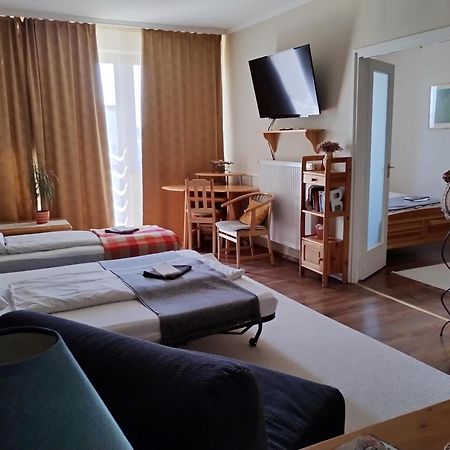 MezőkövesdSt. Benedek Apartmanlakasアパートメント エクステリア 写真